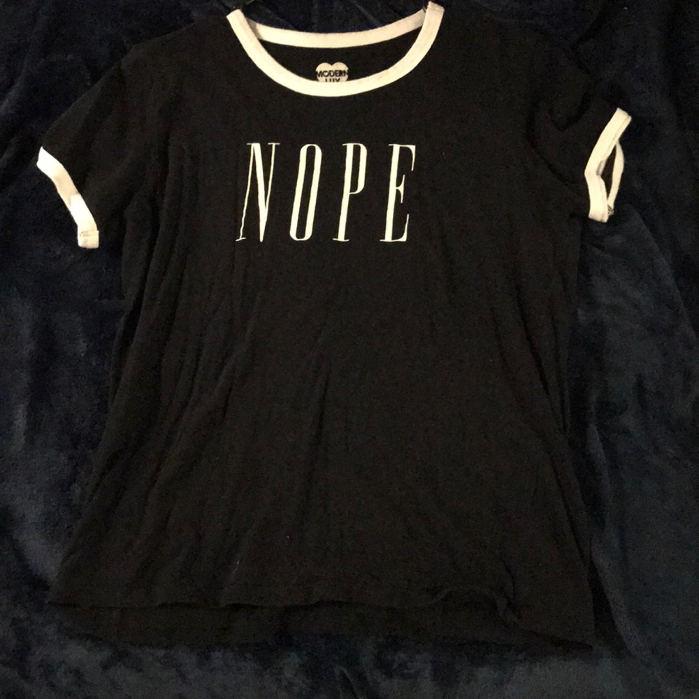 Fitted tee
